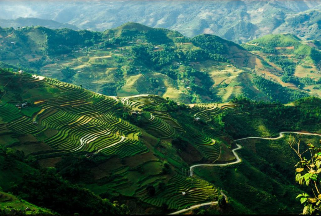 Du lịch Hà Giang: Ngoài ngắm núi, săn mây còn điều gì thú vị?